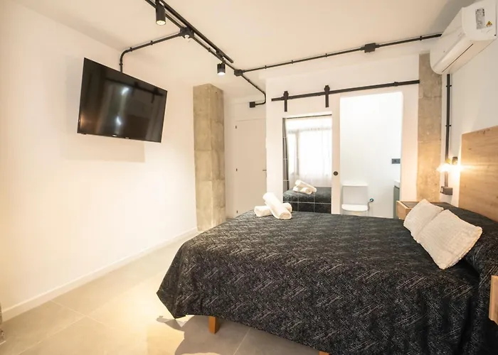 H&H Suite Oasis Granada